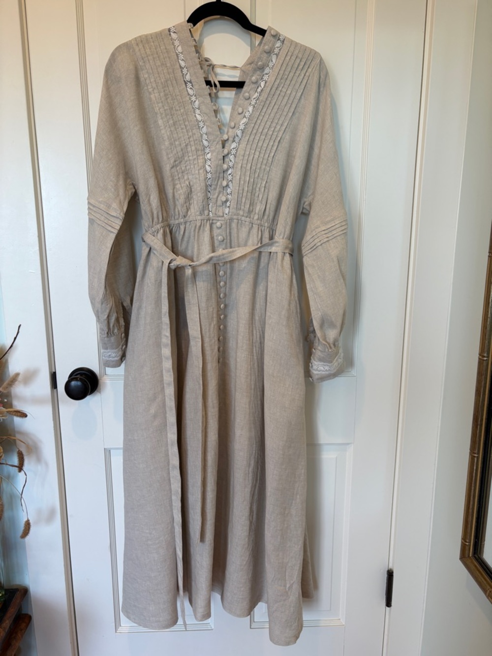 Comfort First Classy Always Linen Boho V-Neck Long sleeve Maxi Dress